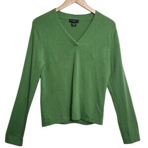 Madison Studio Womens 100% Cashmere Pullover VNeck Sweater SZ L Green Knit Soft